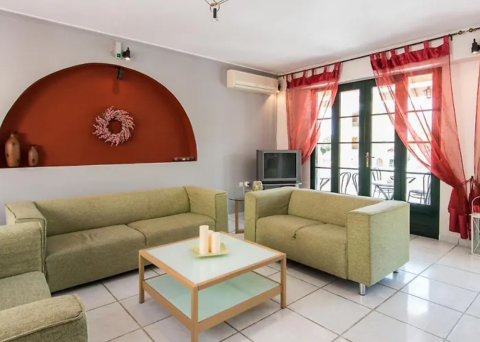 Bozikis Palace 2*