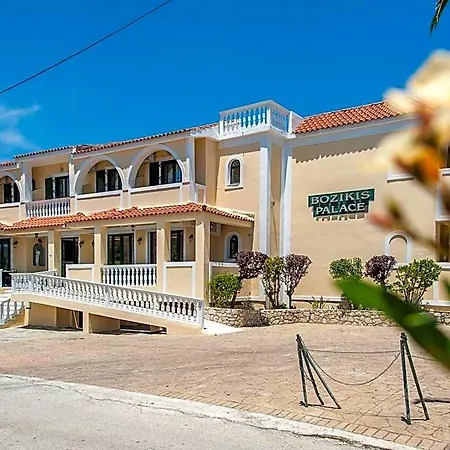 Отель Bozikis Palace