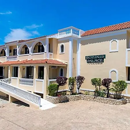 Bozikis Palace Отель 2*